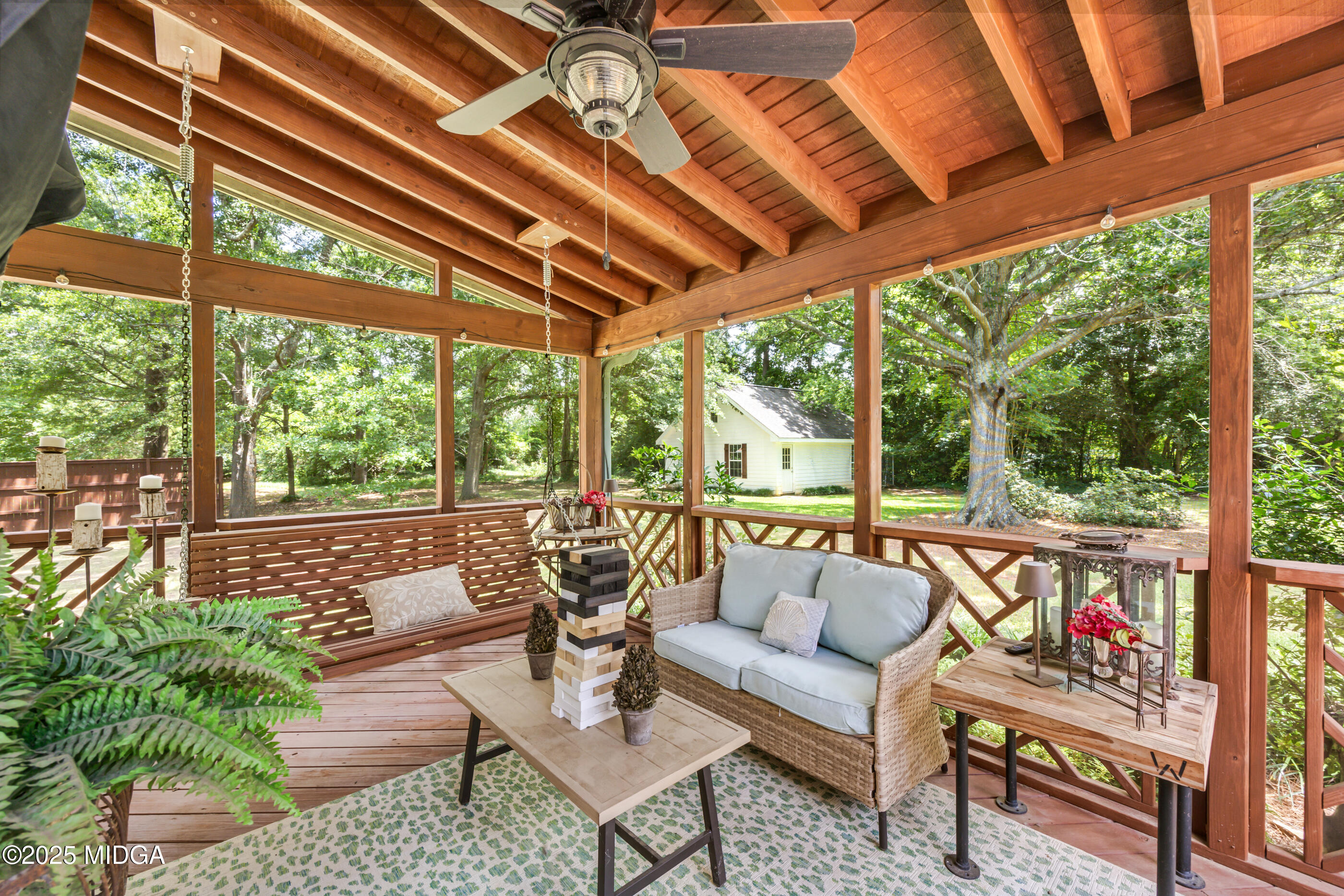 1021 Bass Road Macon, GA 31210 - Photo 4 of 55 03-W7A1407