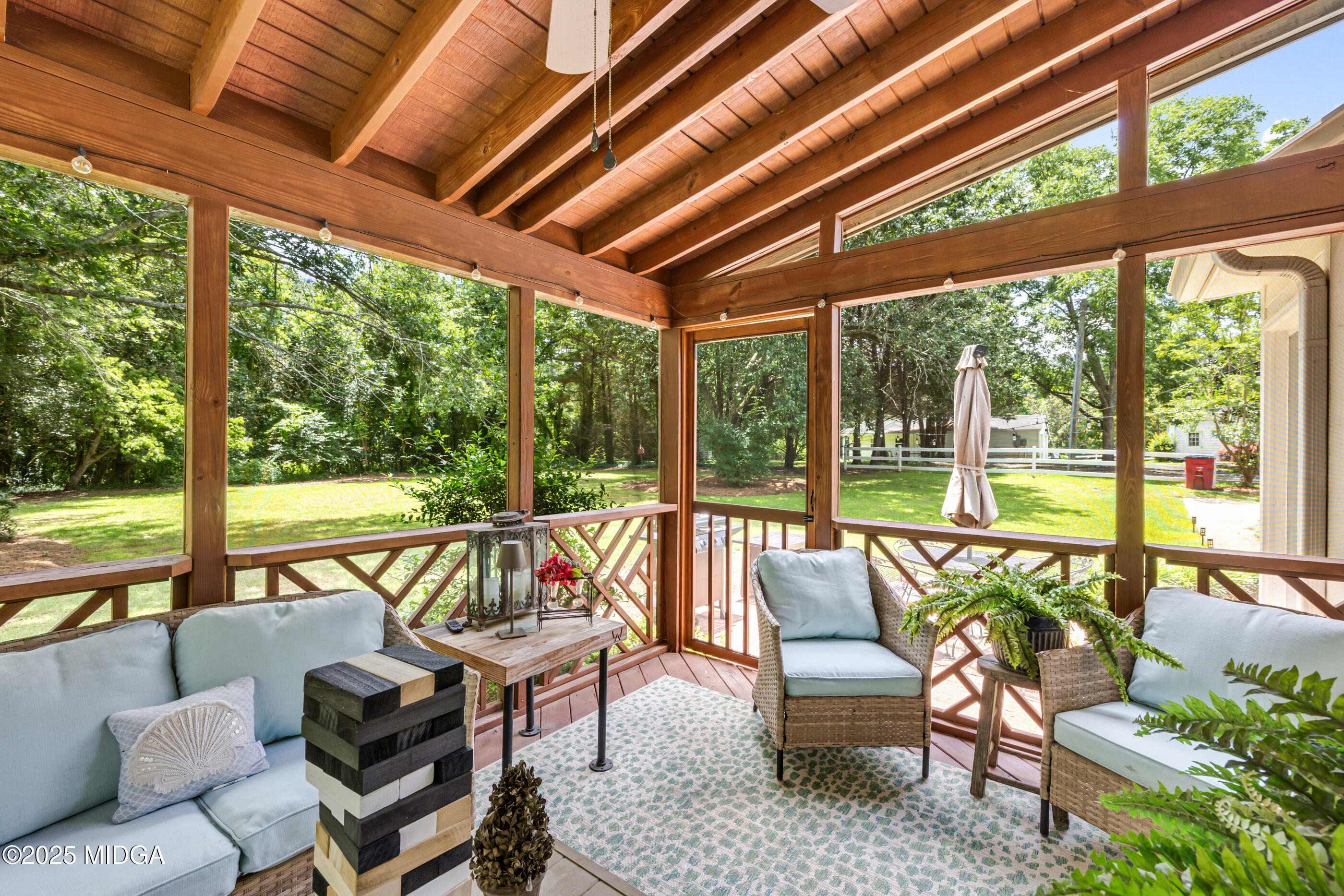 1021 Bass Road Macon, GA 31210 - Photo 5 of 55 04-W7A1412