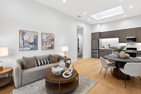 $6,490,000 | 1808 Fallen Leaf Lane, Los Altos, CA 94024