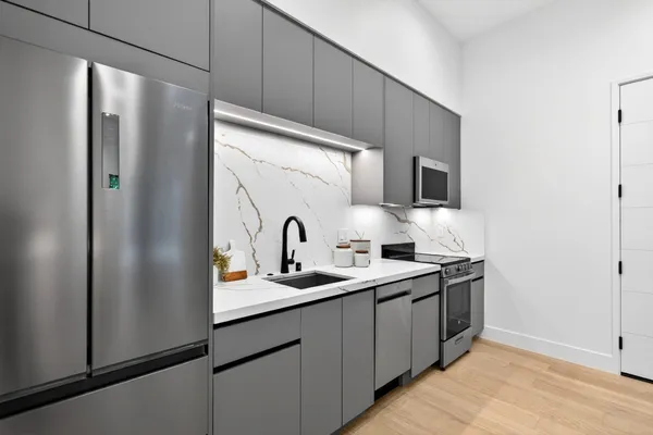 $6,490,000 | 1808 Fallen Leaf Lane, Los Altos, CA 94024