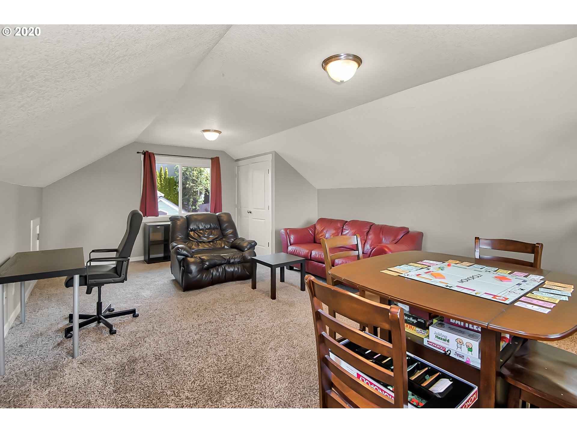 4404 Southeast View Acres Road Milwaukie, OR 97267 - Photo 11 of 17 Gallery Image 11