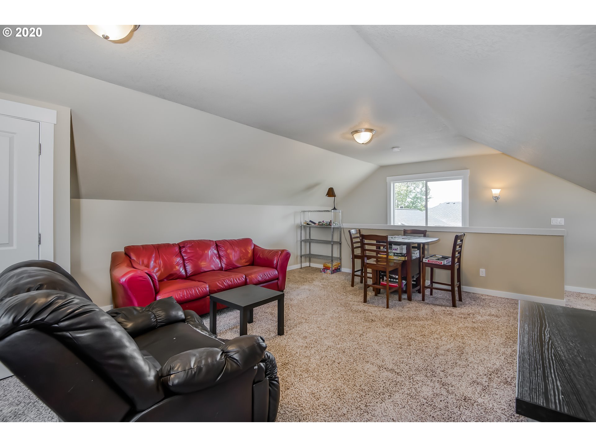 4404 Southeast View Acres Road Milwaukie, OR 97267 - Photo 12 of 17 Gallery Image 12