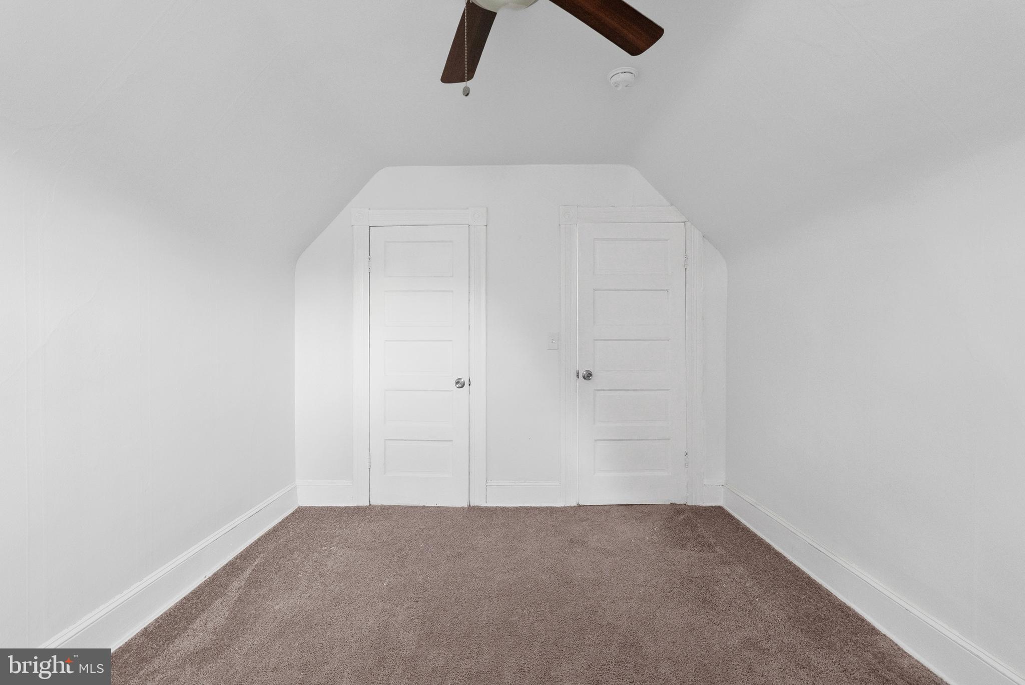 5 South Woodington Road Baltimore, MD 21229 - Photo 9 of 16