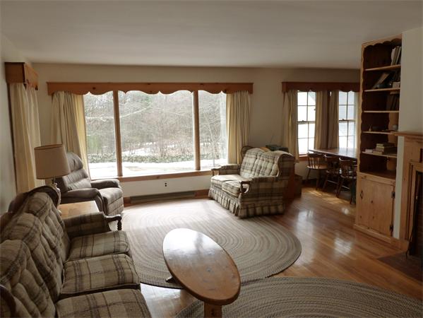 61 Prospect Street Upton, MA 01568 - Photo 7 of 20 Gallery Image 7