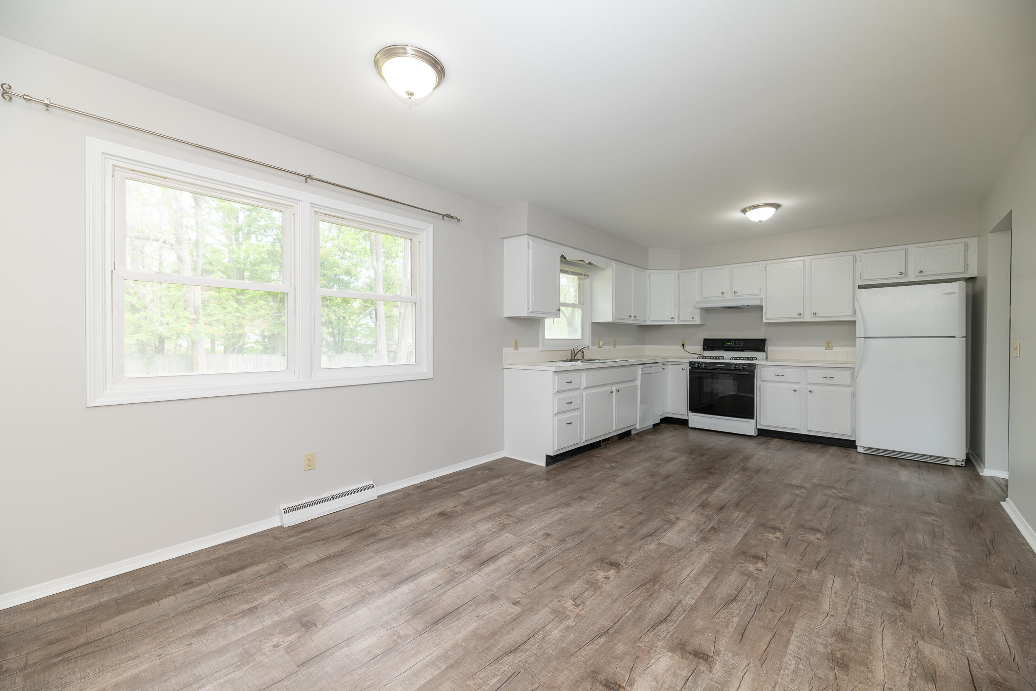 1408 Romence Road Portage, MI 49024 - Photo 14 of 37 1408 Romence Road-22