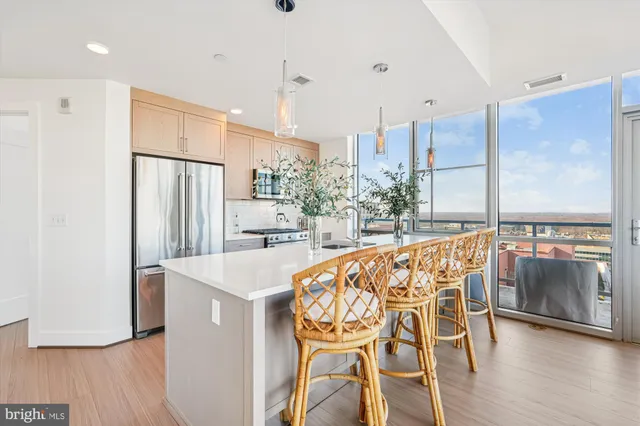 $3,750 | 930 Rose, Unit 1905, North Bethesda, MD 20852