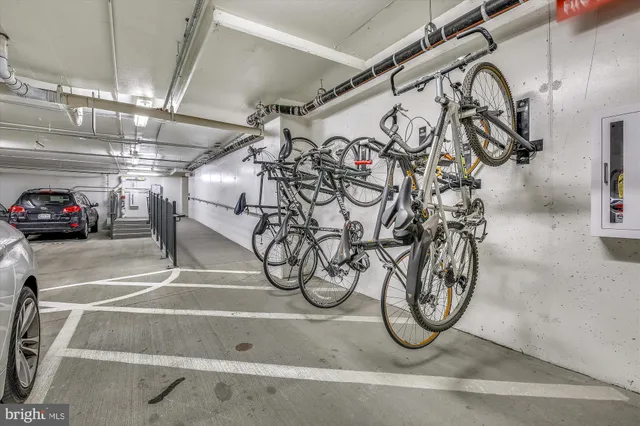 $3,750 | 930 Rose, Unit 1905, North Bethesda, MD 20852