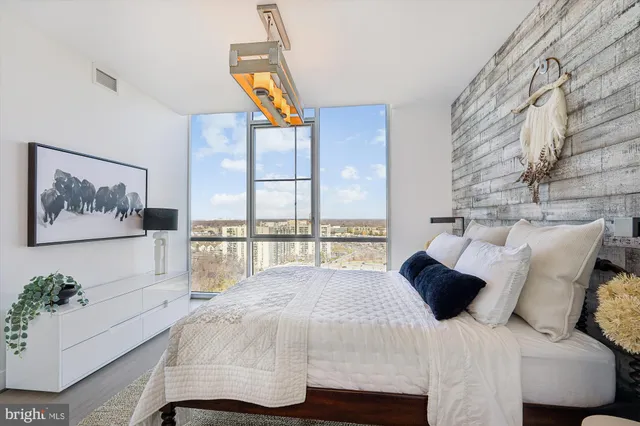 $3,750 | 930 Rose, Unit 1905, North Bethesda, MD 20852