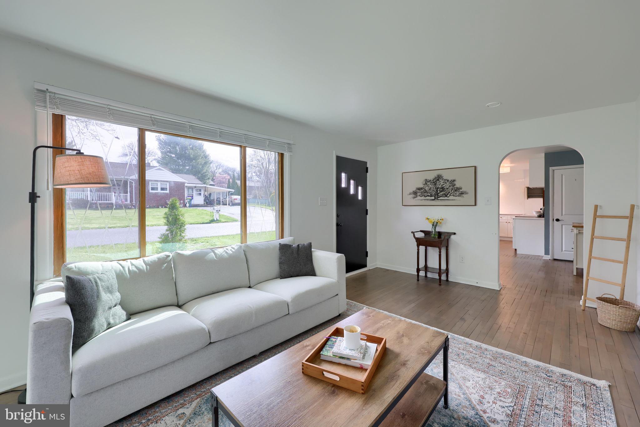 314 Dahlia Road Lancaster, PA 17602 - Photo 17 of 28 a living room with furniture and a large window