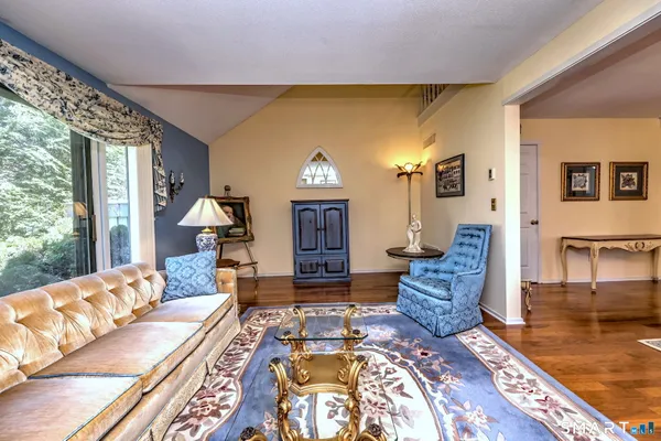 $249,900 | 532 Heritage Village, Unit A, Southbury, CT 06488