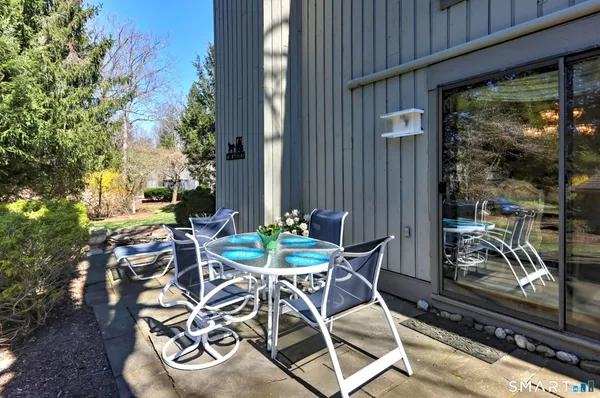 $249,900 | 532 Heritage Village, Unit A, Southbury, CT 06488