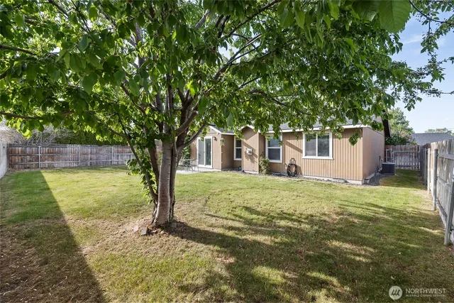 $399,000 | 5905 West 4th Place, Kennewick, WA 99336