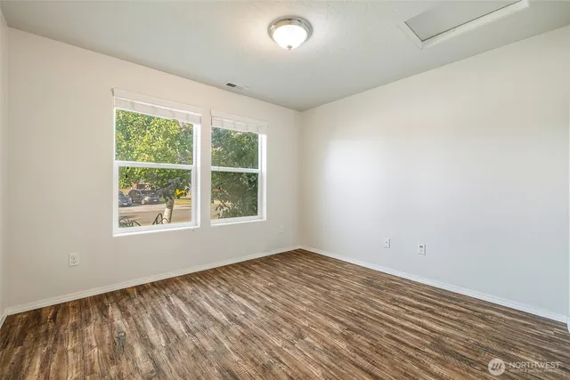 $399,000 | 5905 West 4th Place, Kennewick, WA 99336