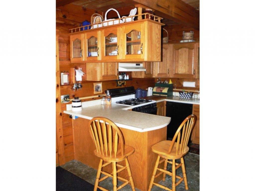 8 Rocky Hill Road Pittsburg, NH 03592 - Photo 4 of 25 Gallery Image 4