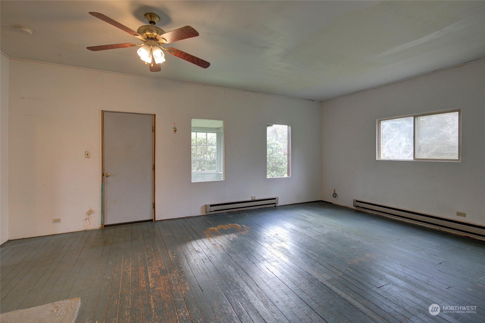 528 Ocean Beach Road Hoquiam, WA 98550 - Photo 12 of 36 Gallery Image 12