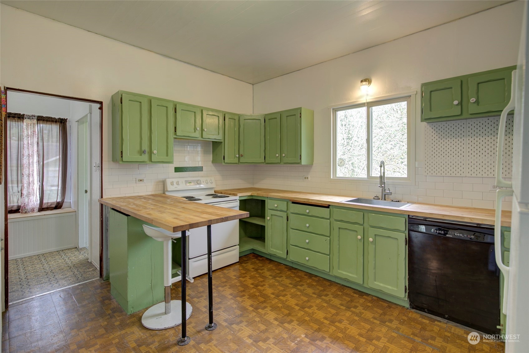 528 Ocean Beach Road Hoquiam, WA 98550 - Photo 21 of 36 Gallery Image 21