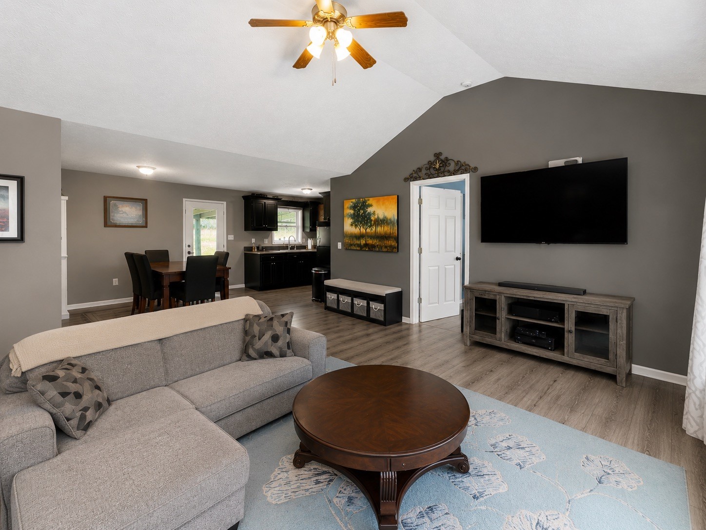 831 Philippi Road Wartrace, TN 37183 - Photo 3 of 28 Gallery Image 3