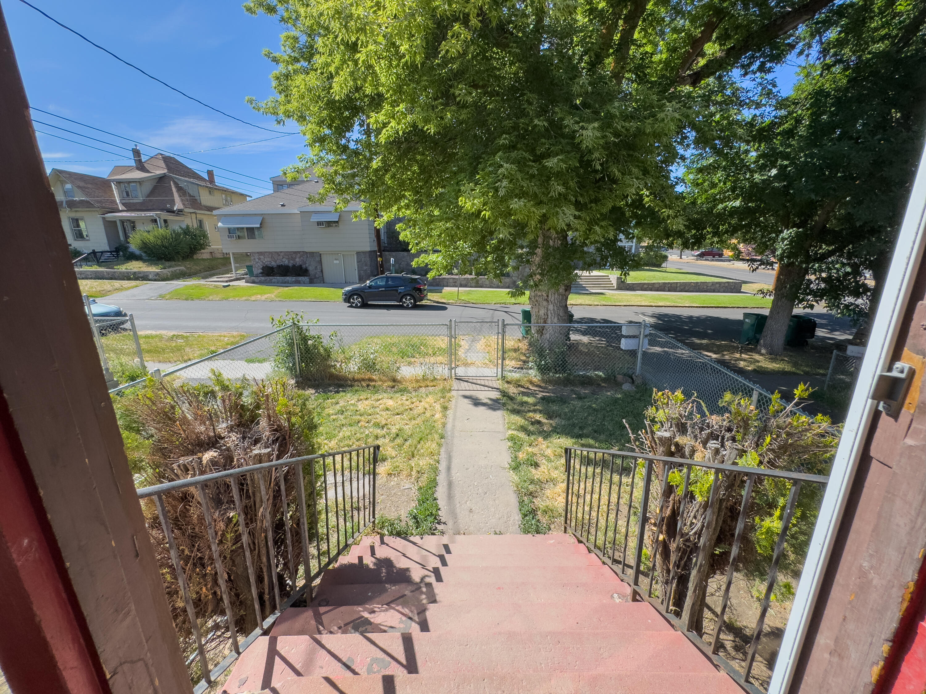 1034 High Street Klamath Falls, OR 97601 - Photo 6 of 55 1034 High St-06