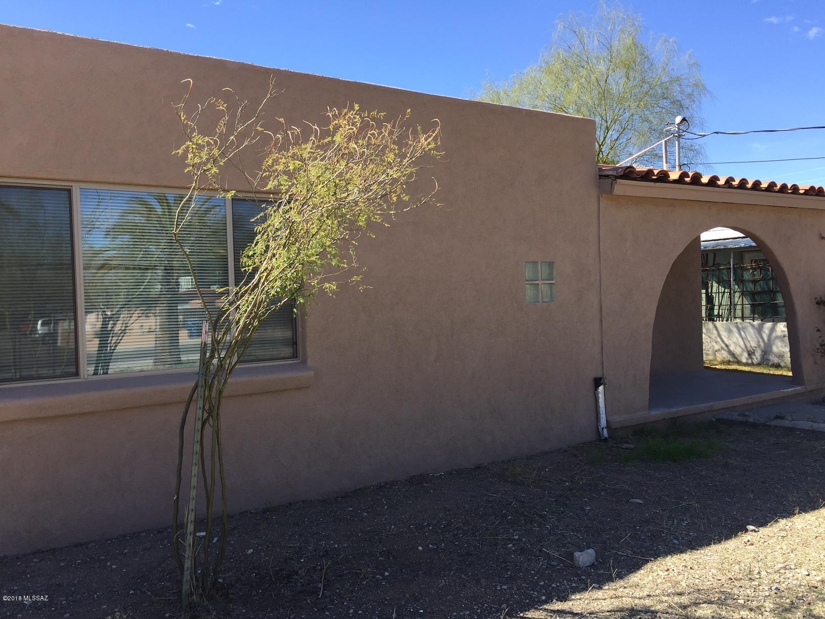3420 East Lind Road Tucson, AZ 85716 - Photo 2 of 19