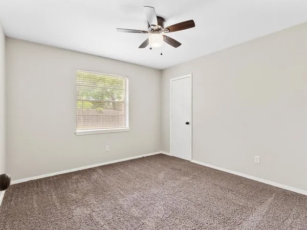 $2,400 | 5402 Rimrock Court, Arlington, TX 76017