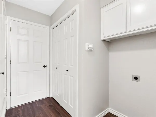 $2,400 | 5402 Rimrock Court, Arlington, TX 76017