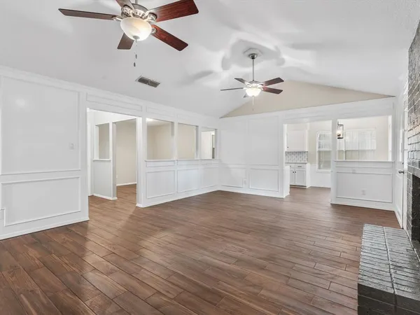 $2,400 | 5402 Rimrock Court, Arlington, TX 76017
