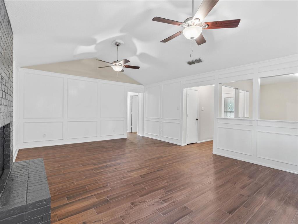 5402 Rimrock Court Arlington, TX 76017 - Photo 8 of 30