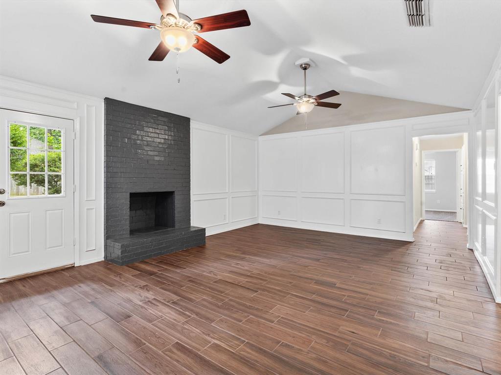 5402 Rimrock Court Arlington, TX 76017 - Photo 9 of 30
