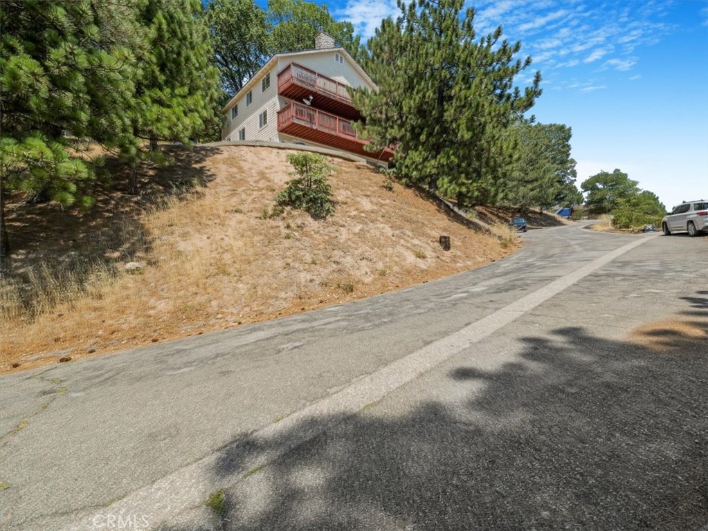 30134 Enchanted Way Running Springs, CA 92382 - Photo 14 of 46