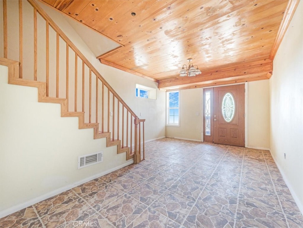 30134 Enchanted Way Running Springs, CA 92382 - Photo 27 of 46