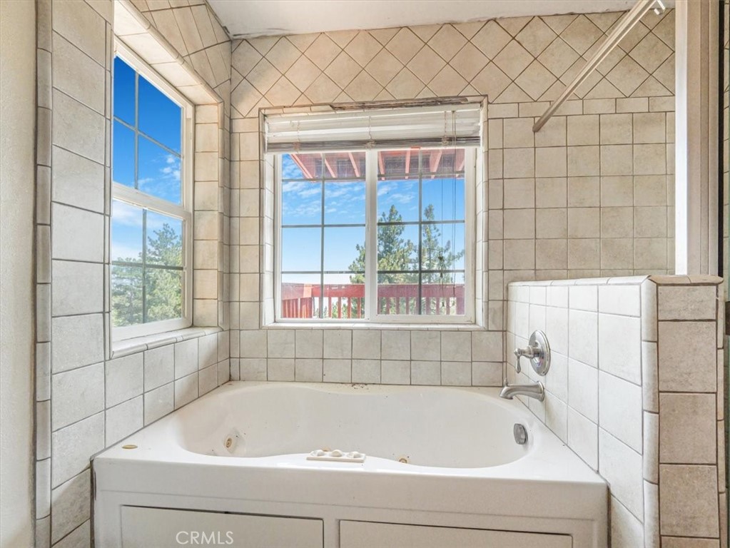 30134 Enchanted Way Running Springs, CA 92382 - Photo 37 of 46