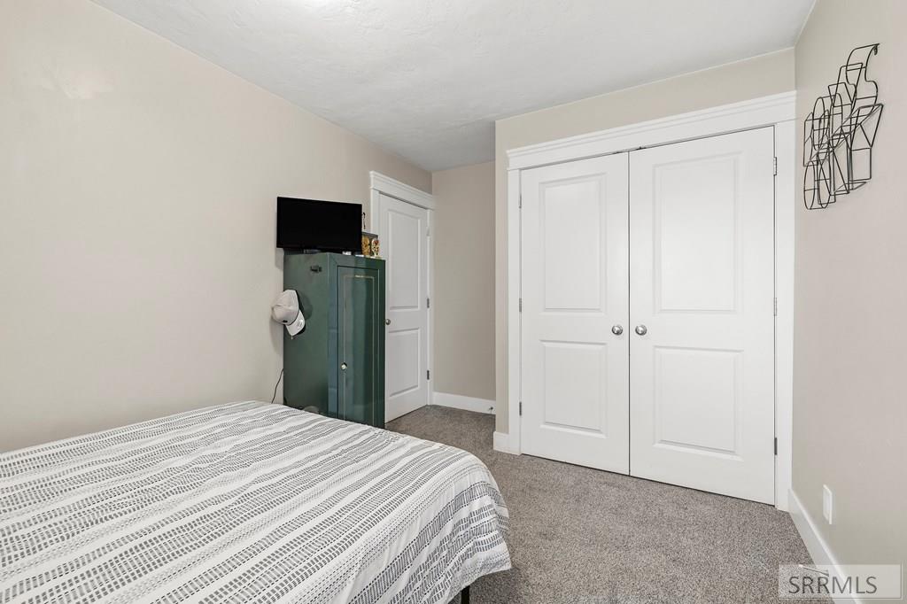 806 650 East Basalt, ID 83218 - Photo 16 of 42