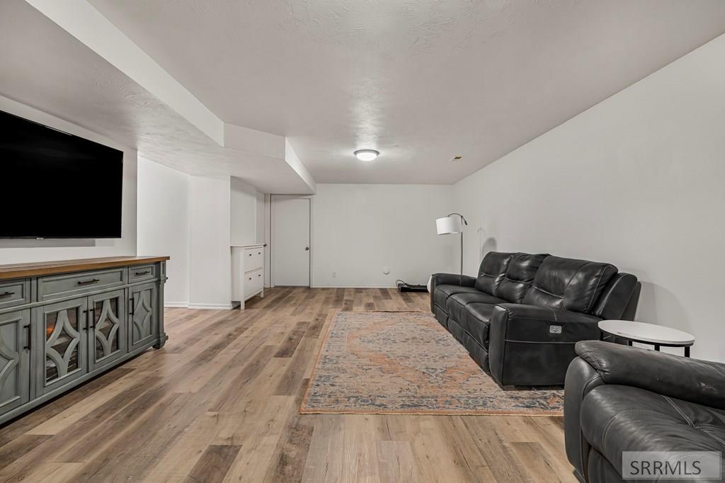 806 650 East Basalt, ID 83218 - Photo 29 of 42