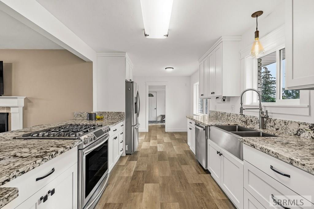 806 650 East Basalt, ID 83218 - Photo 5 of 42