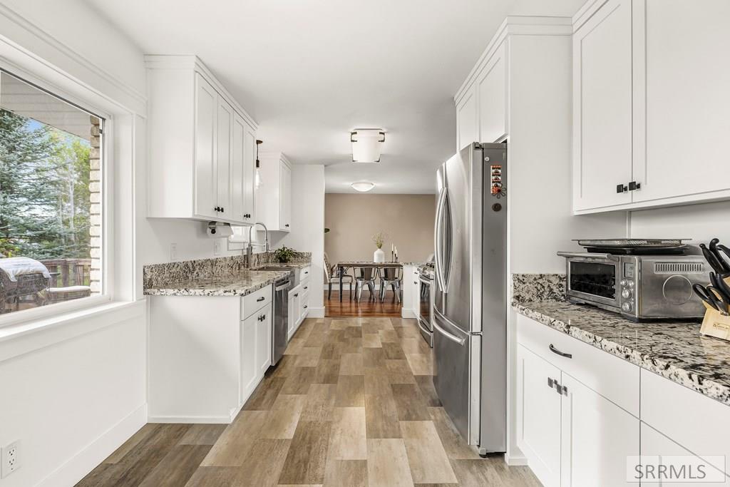 806 650 East Basalt, ID 83218 - Photo 10 of 42