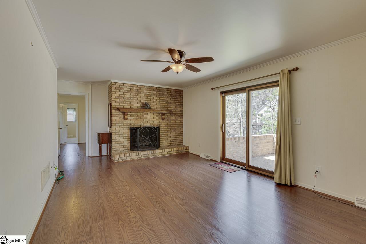404 Holly Road Taylors, SC 29687 - Photo 17 of 44 Gallery Image 17