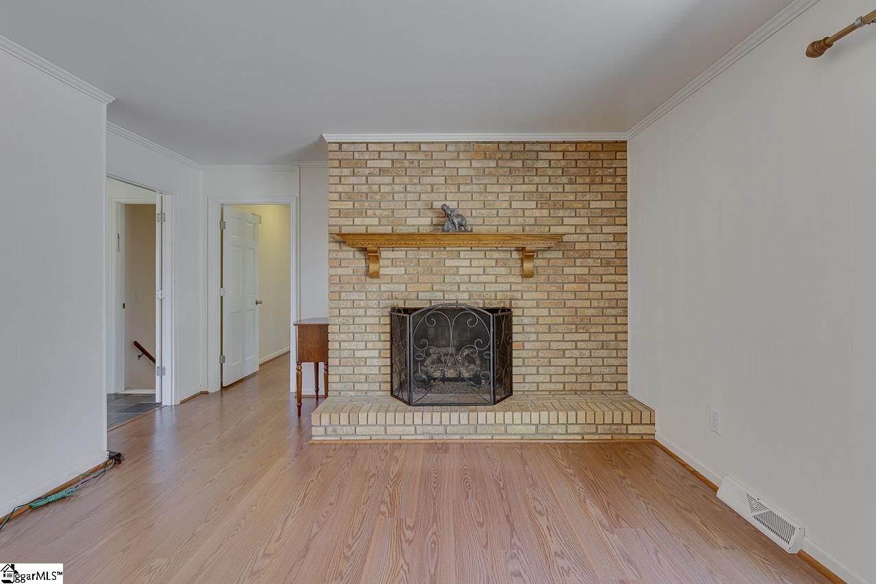 404 Holly Road Taylors, SC 29687 - Photo 19 of 44 Gallery Image 19