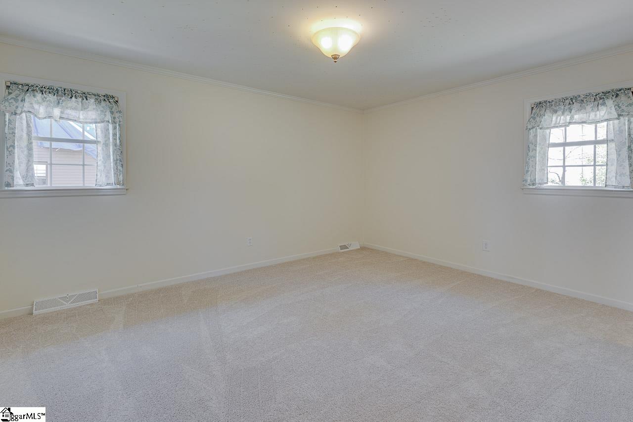404 Holly Road Taylors, SC 29687 - Photo 25 of 44 Gallery Image 25