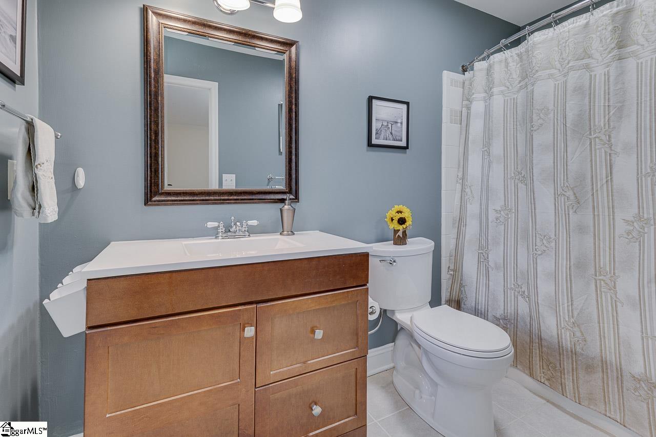 404 Holly Road Taylors, SC 29687 - Photo 27 of 44 Gallery Image 27