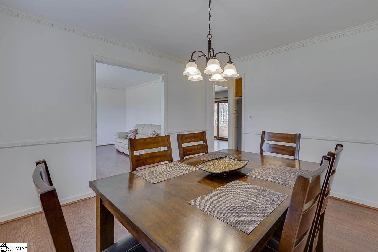 404 Holly Road Taylors, SC 29687 - Photo 10 of 44 Gallery Image 10