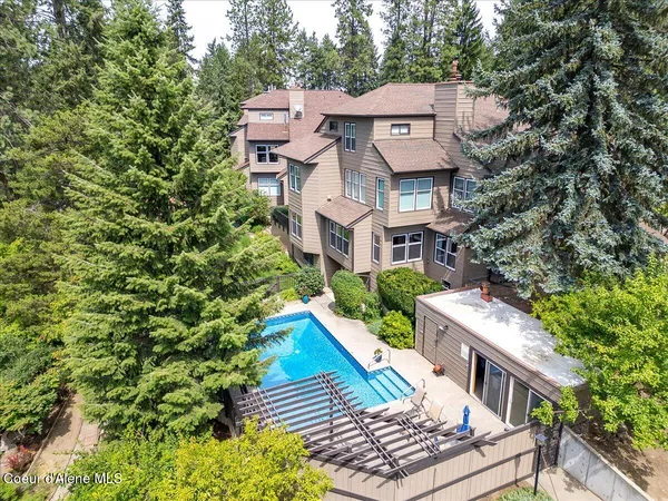 $784,000 | 10569 North Friar Drive, Unit B, Hayden, ID 83835