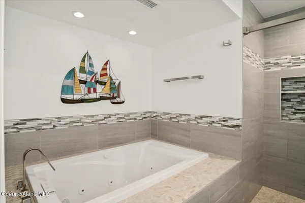 $784,000 | 10569 North Friar Drive, Unit B, Hayden, ID 83835