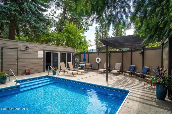 $784,000 | 10569 North Friar Drive, Unit B, Hayden, ID 83835