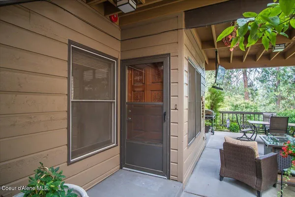 $784,000 | 10569 North Friar Drive, Unit B, Hayden, ID 83835
