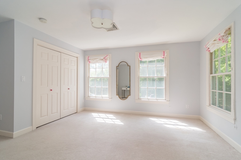 397 Far Reach Road Westwood, MA 02090 - Photo 22 of 42 Gallery Image 22