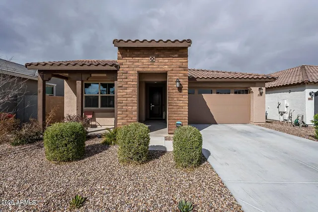 $459,000 | 19584 West Valle Vista Way, Litchfield Park, AZ 85340
