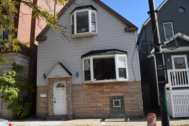 $321,000 | 4519 North Western Avenue, Chicago, IL 60625