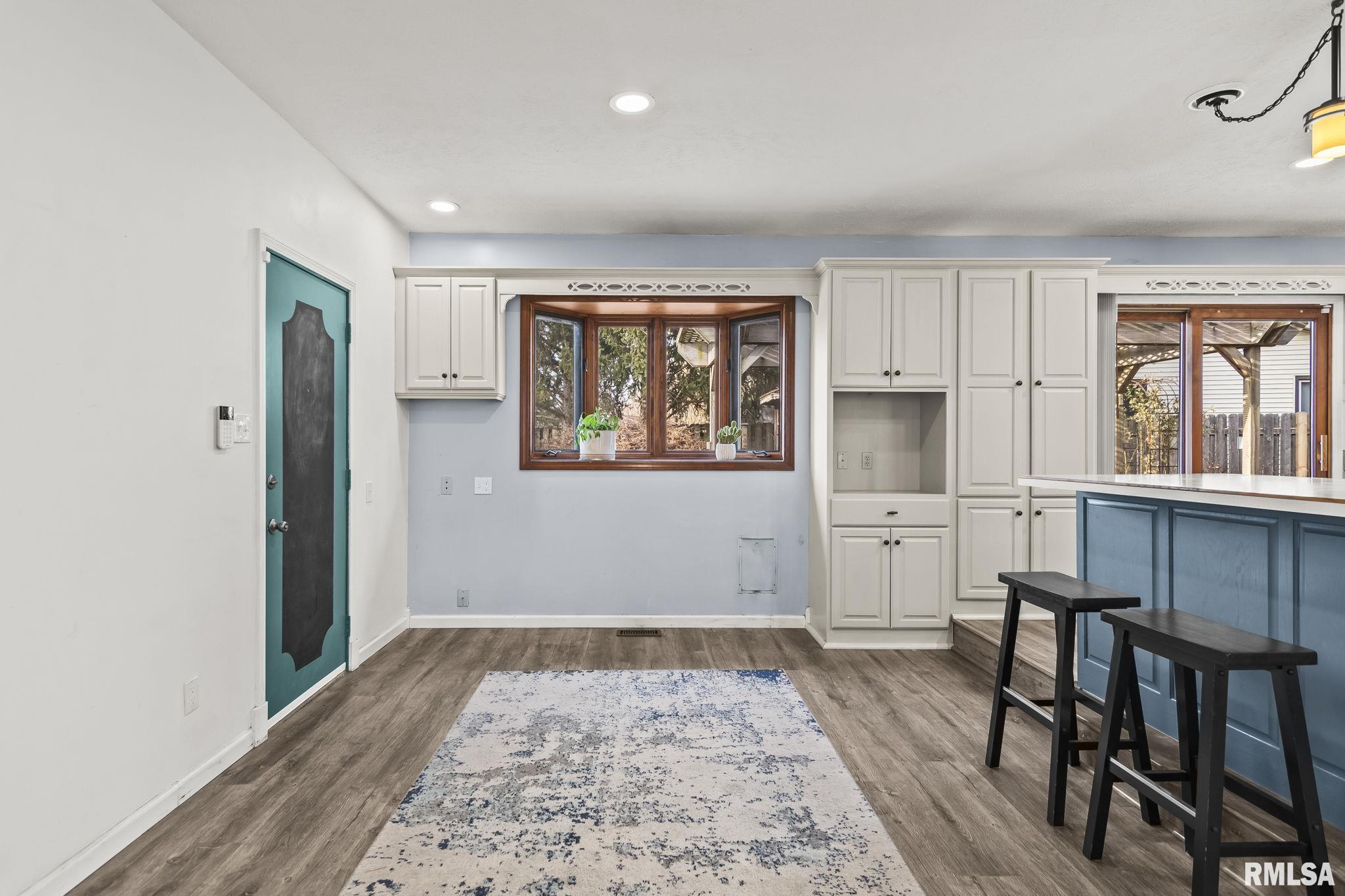 21 Red Oak Lane Springfield, IL 62712 - Photo 12 of 41