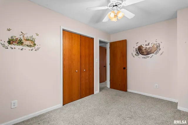 $259,900 | 21 Red Oak Lane, Springfield, IL 62712