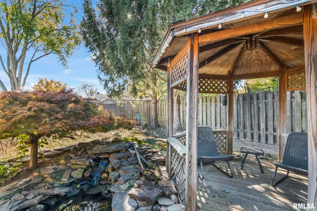 $259,900 | 21 Red Oak Lane, Springfield, IL 62712